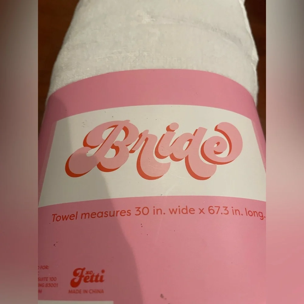 Fetti Bride Pool/Beach Towel. NWT. Cotton. Pink tassel ends. Bubble font bride